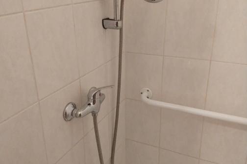 DPS-byt-sprcha