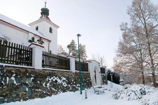kostel-sv-simona-a-judy-zima-2022